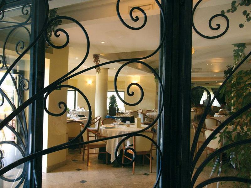 Sunshine Club Hotel & Spa