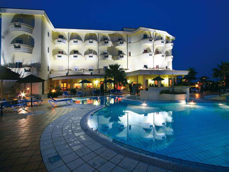 Sunshine Club Hotel & Spa