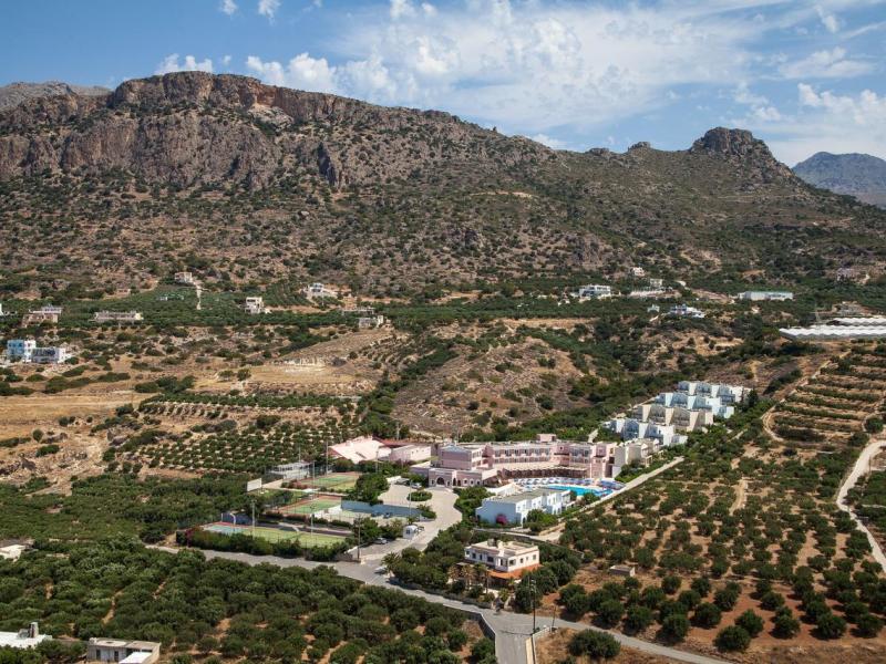Sunshine Crete Beach
