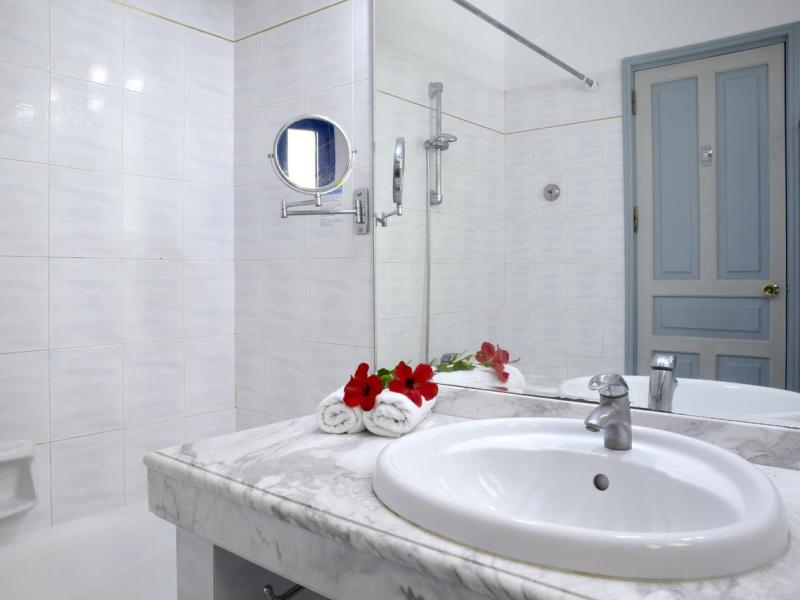 Sunshine Crete Beach