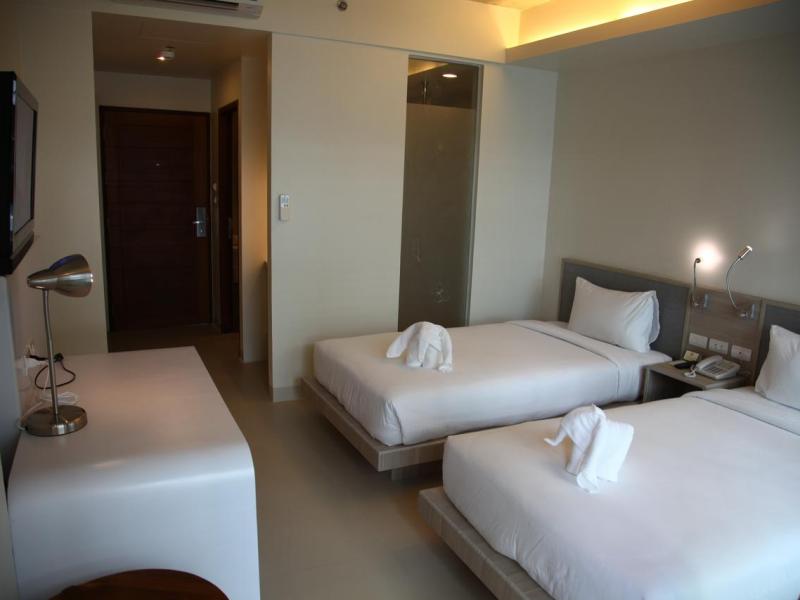 Sunshine Hotel & Residences