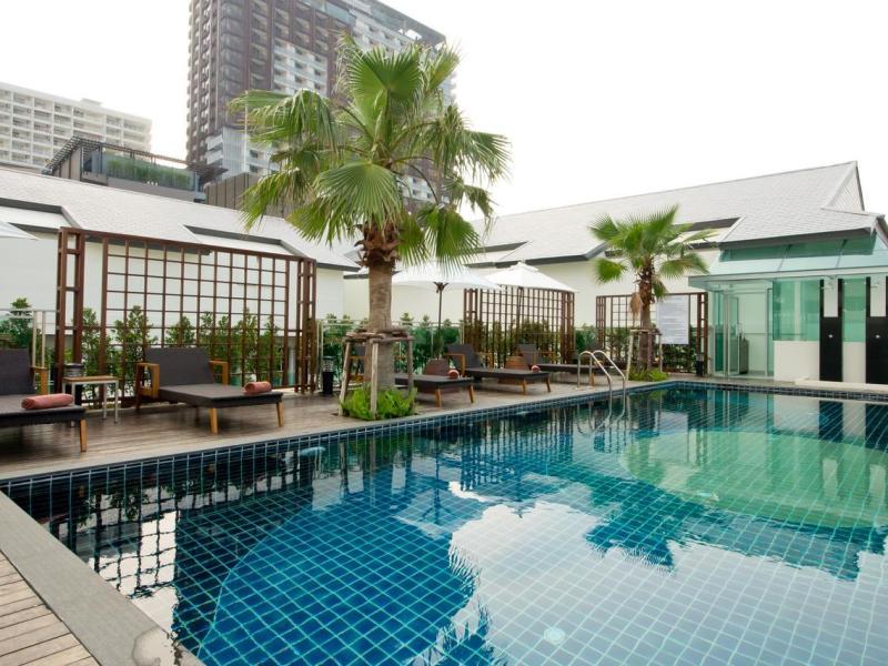 Sunshine Hotel & Residences