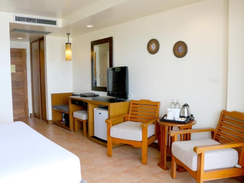 Sunshine Hotel & Residences