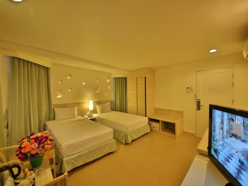 Sunshine Hotel & Residences