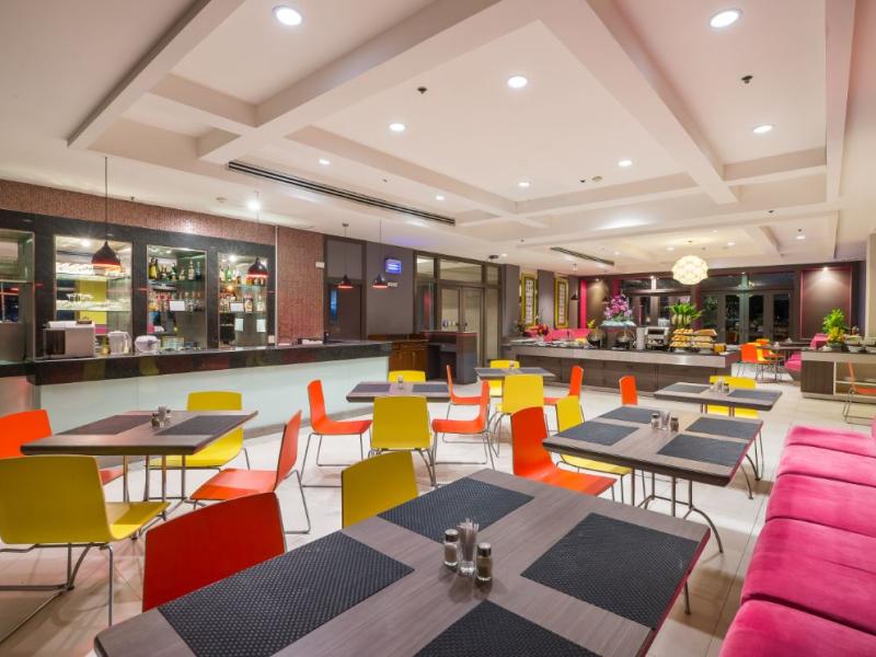 Sunshine Vista Hotel