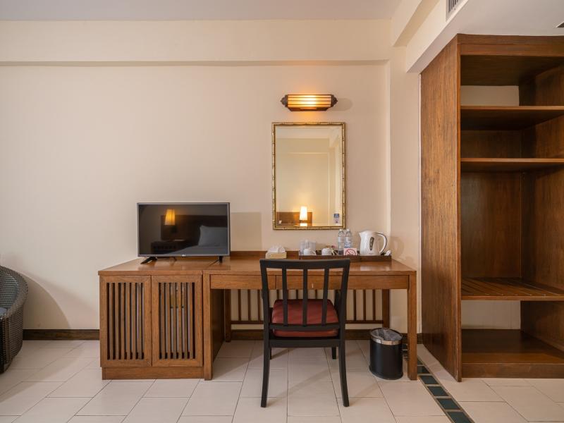 Supalai Scenic Bay Resort & Spa