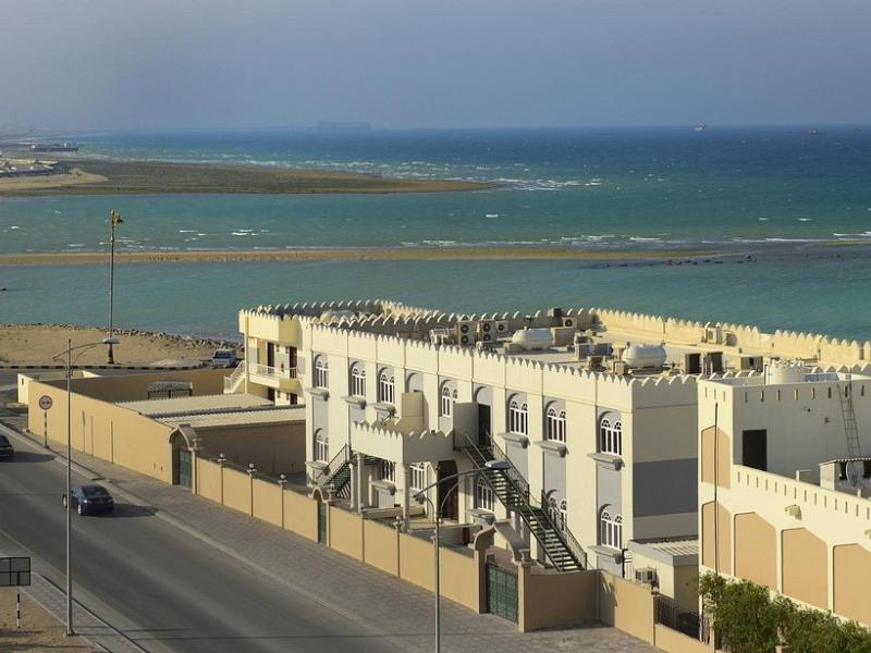 Resort Sur Beach Holiday