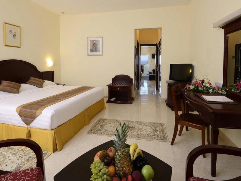 Resort Sur Beach Holiday