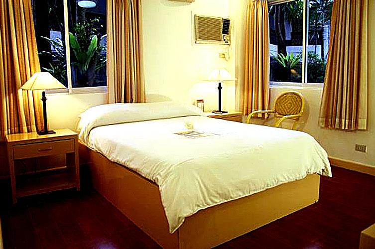 Sur Beach Resort
