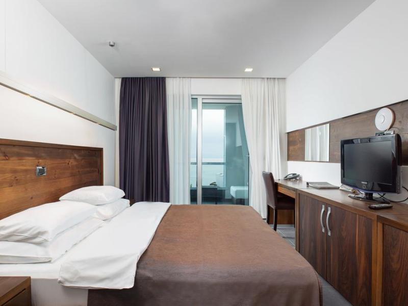 Avala Resort & Villas