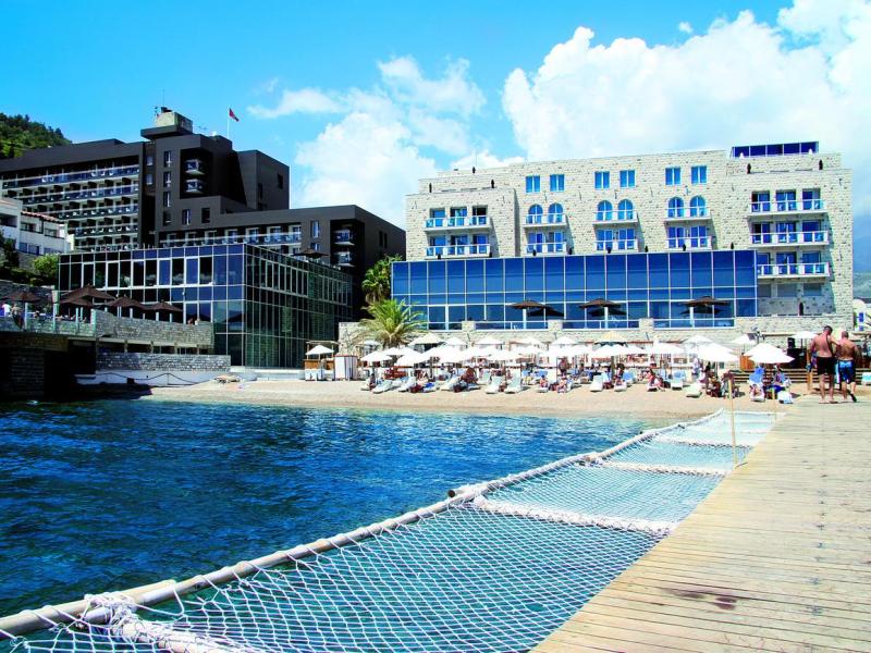 Avala Resort & Villas