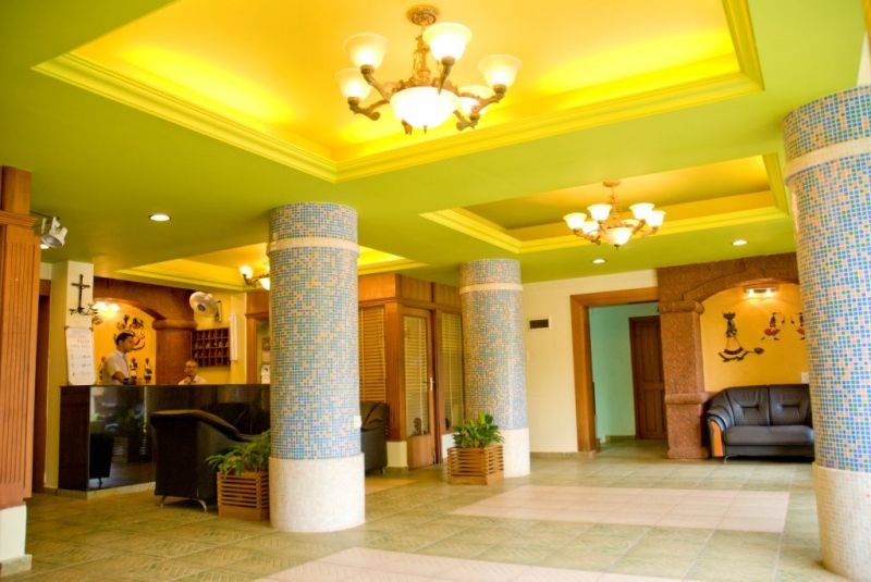 Lemonmint Svelton Manor Boutique Hotel