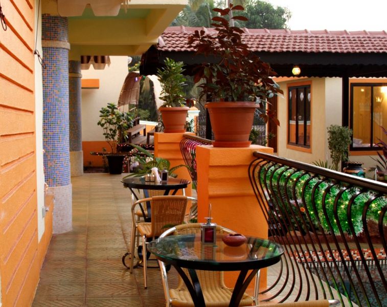 Lemonmint Svelton Manor Boutique Hotel