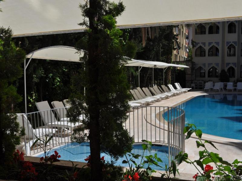 Life Syedra Princess