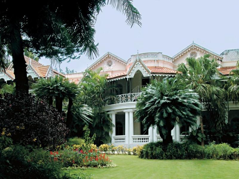 Taj Westend