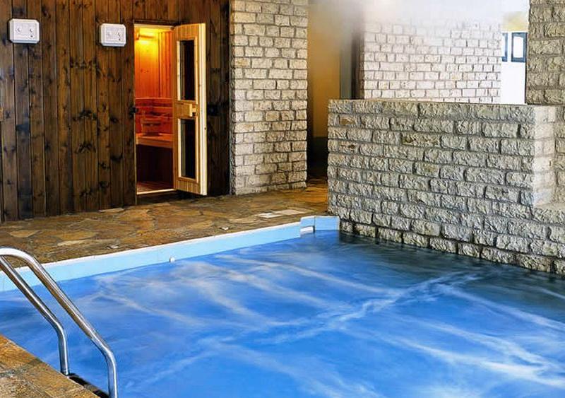 Avaris Hotel