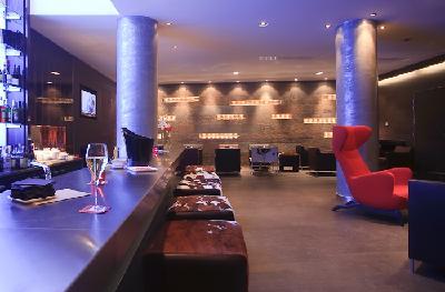 Avenue Lodge
