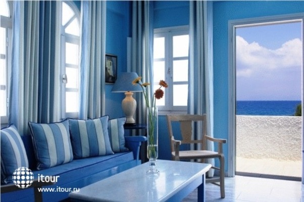 Thalassa Seaside Resort & Suites