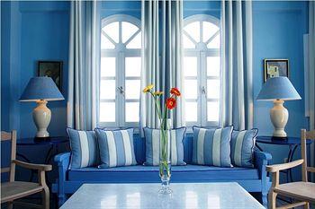 Thalassa Seaside Resort & Suites