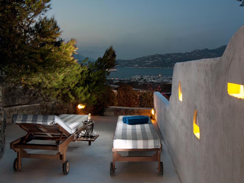 Tharroe of Mykonos Boutique Hotel
