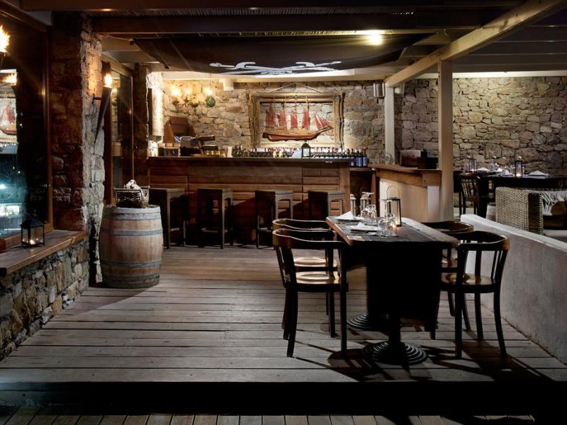 Tharroe of Mykonos Boutique Hotel