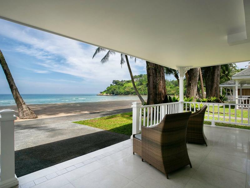 Thavorn Beach Village & Spa 