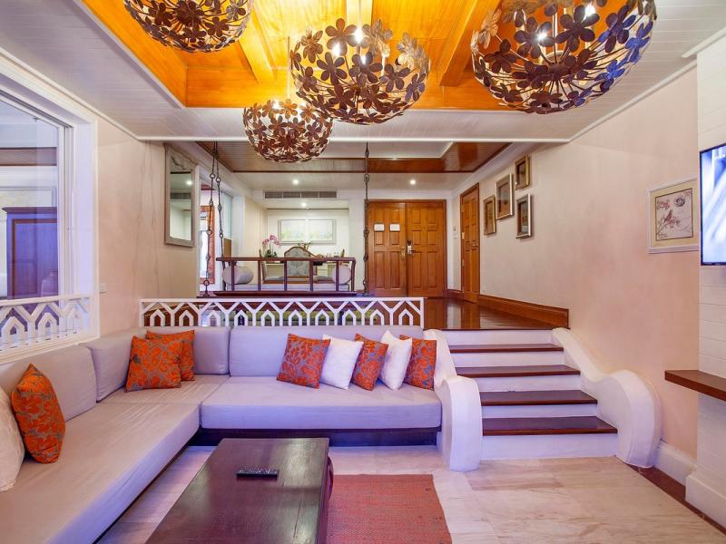 Thavorn Beach Village & Spa 