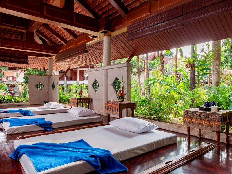 Thavorn Beach Village & Spa 