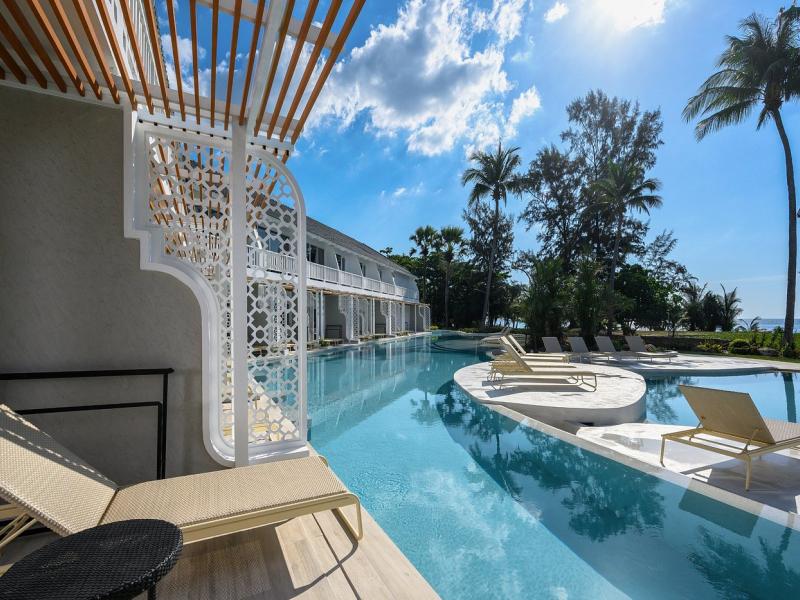 Thavorn Palm Beach Resort