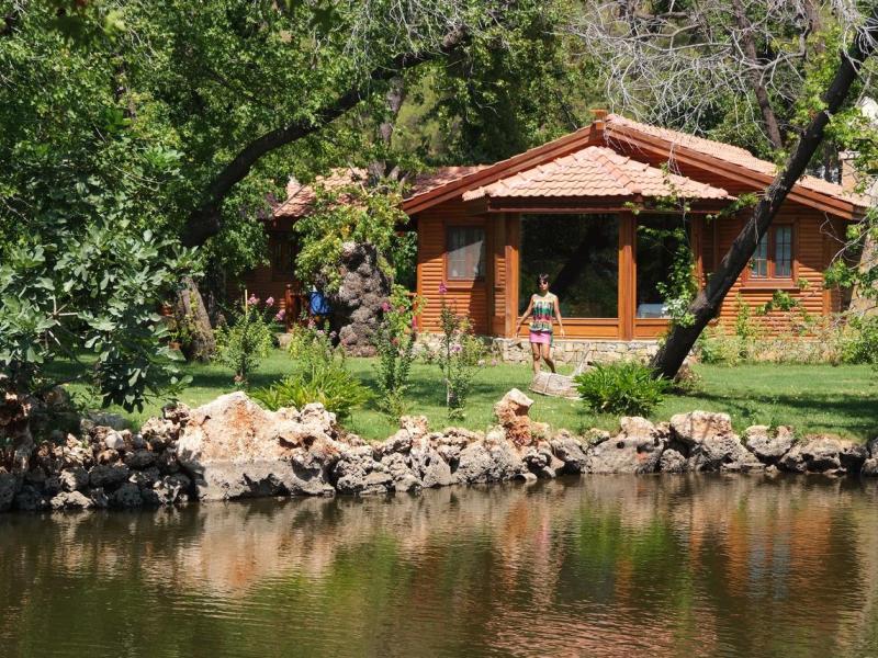 The Bay Beach Club & Port Sigla 