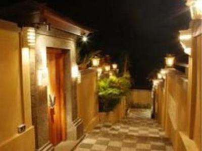 The Beverly Hills villas