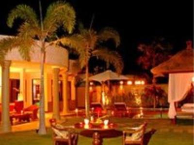 The Beverly Hills villas