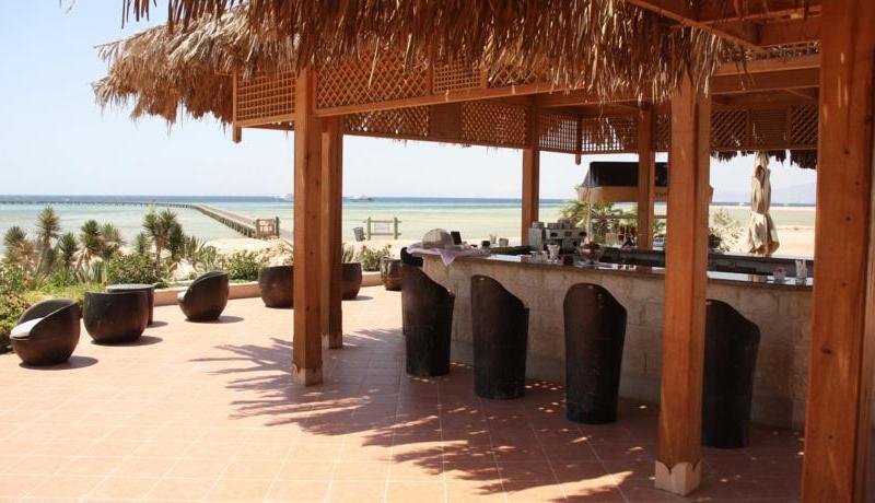 The Breakers Diving & Surfing Lodge