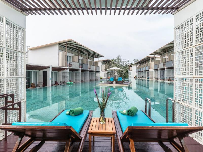 The Briza Beach Resort Khao Lak
