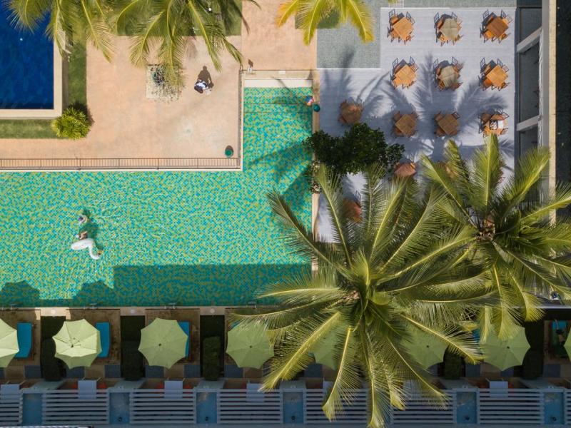 The Briza Beach Resort Khao Lak