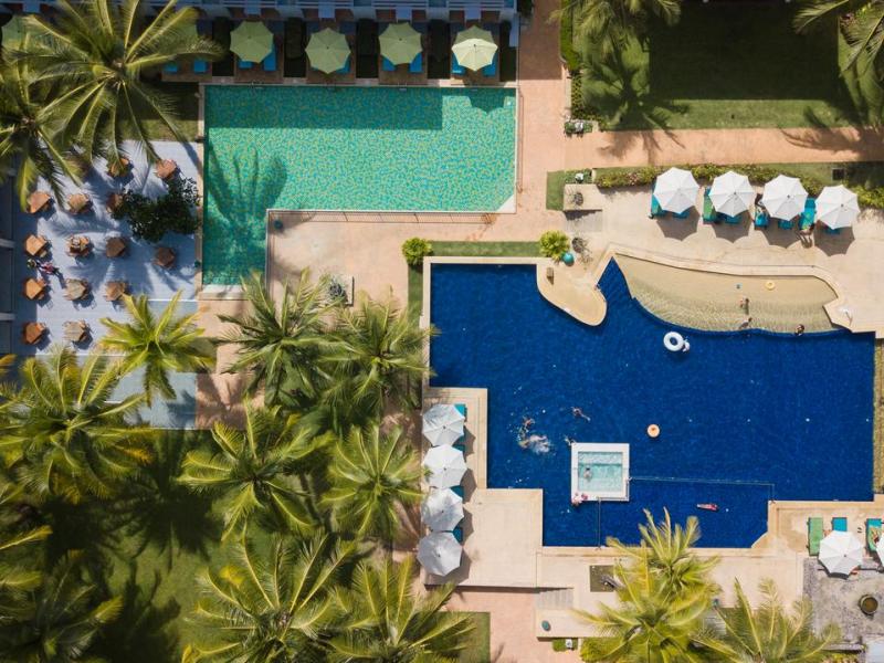 The Briza Beach Resort Khao Lak