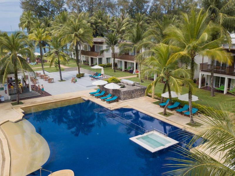 The Briza Beach Resort Khao Lak
