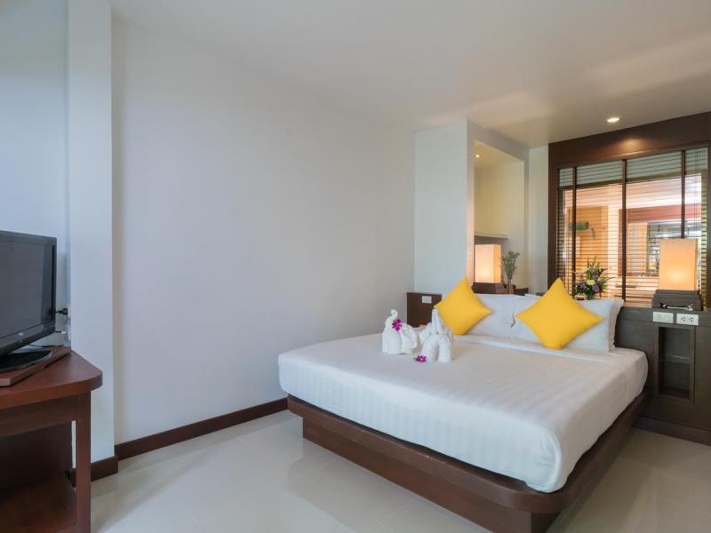 The Briza Beach Resort Khao Lak