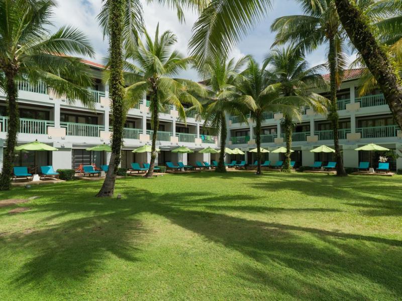 The Briza Beach Resort Khao Lak