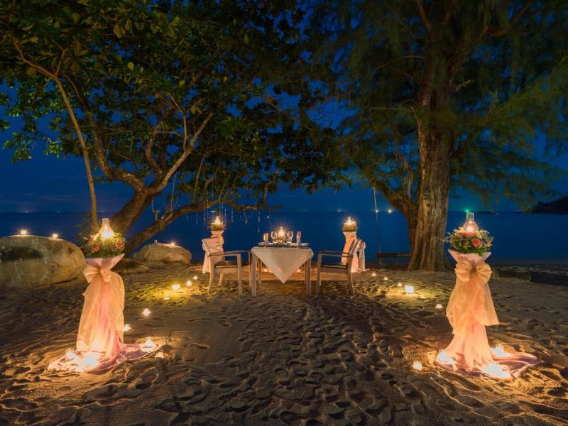 The Briza Beach Resort Khao Lak