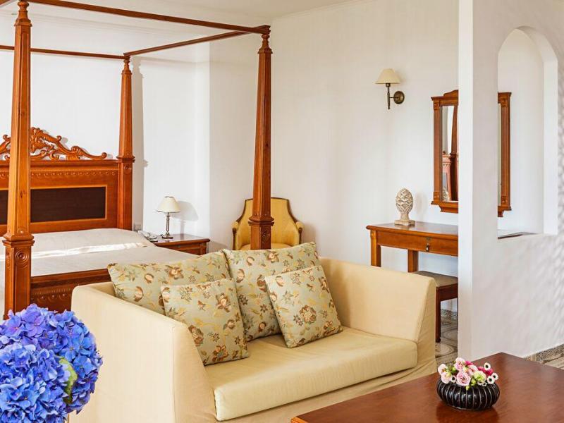 The Cliff Beach & Spa