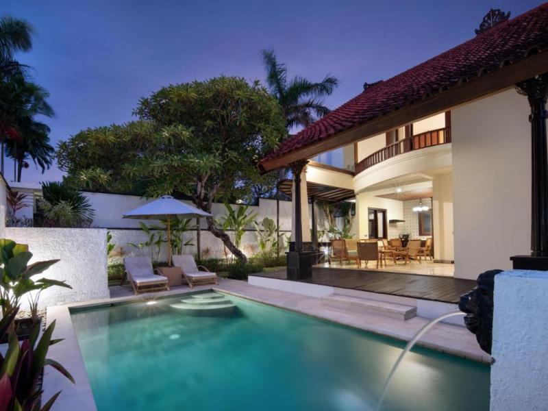 The Club Villas