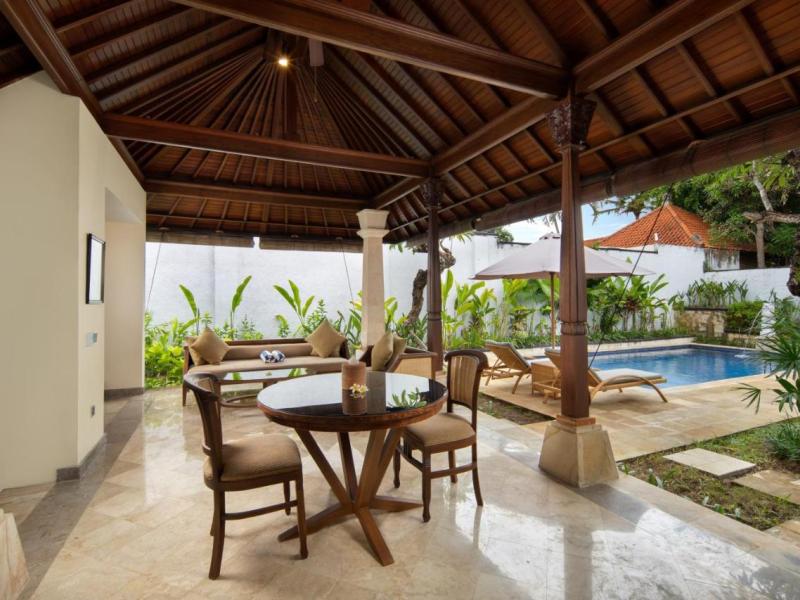 The Club Villas