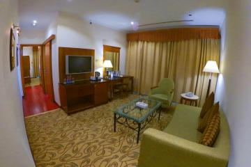 Отель La Quinta By Wyndham Dubai Jumeirah ОАЭ, Бур Дубай, фото 4