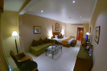 Отель La Quinta By Wyndham Dubai Jumeirah ОАЭ, Бур Дубай, фото 5