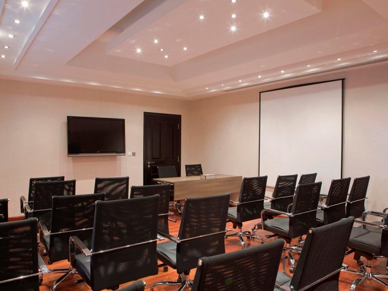 The Cove Rotana Resort