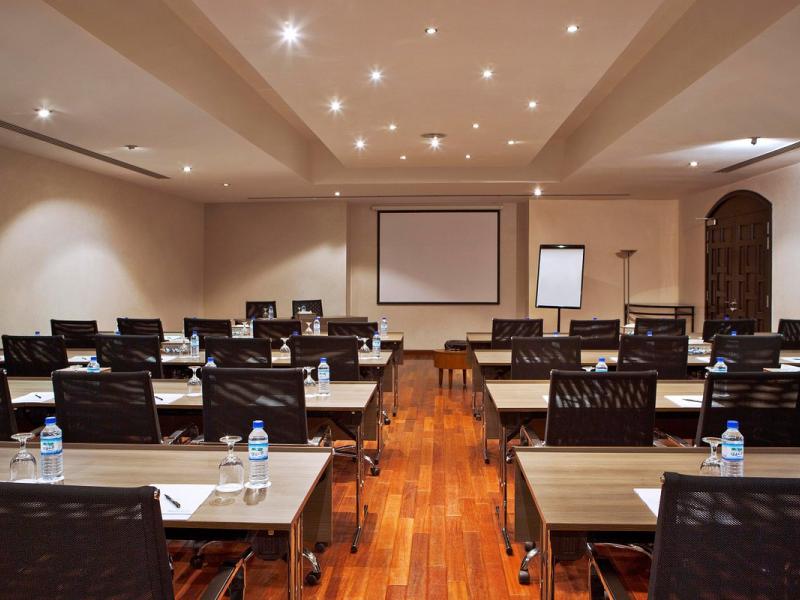 The Cove Rotana Resort