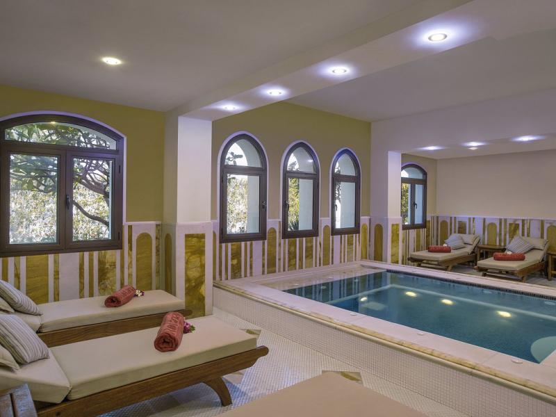 The Cove Rotana Resort