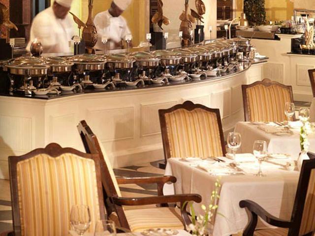 The Diplomat Radisson Blu Hotel Residence & Spa