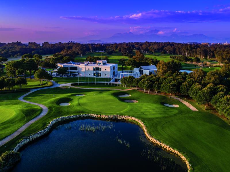 Kempinski Hotel The Dome